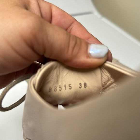 Fabiana Filippi shoes laces leather scales pattern light tan cream colored 38 - Picture 5 of 5